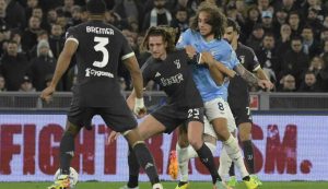 Un'azione in mezzo al campo della Juventus - Foto Lapresse - Interdipendenza.net