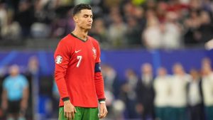 Cristiano Ronaldo in campo con la maglia del Portogallo - Foto Lapresse - Interdipendenza.net