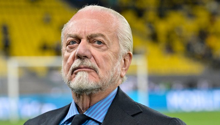 Il primo regalo a Conte