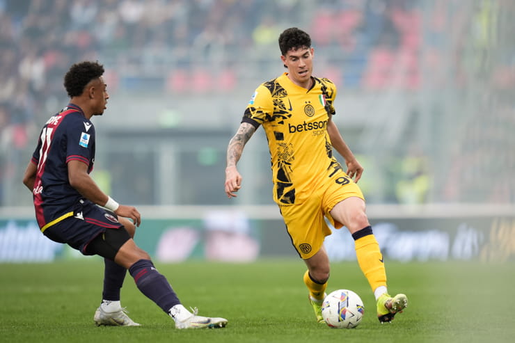 Alessandro Bastoni in campo con la maglia dell'Inter - Foto Lapresse - Interdipendenza.net