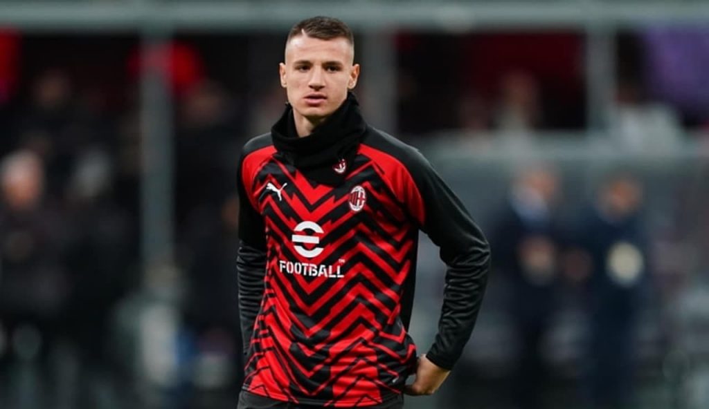 Francesco Camarda con la maglia del Milan - Foto Lapresse - Interdipendenza.net