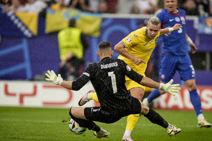 Mudryk in campo con la maglia dell'Ucraina - Foto Lapresse - Interdipendenza.net