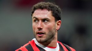 Davide Calabria con la maglia del Milan - Foto Lapresse - Interdipendenza.net